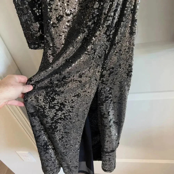 648 Cinq a Sept Julieann Dress In Silver and Black Size 0 - Picture 5 of 12